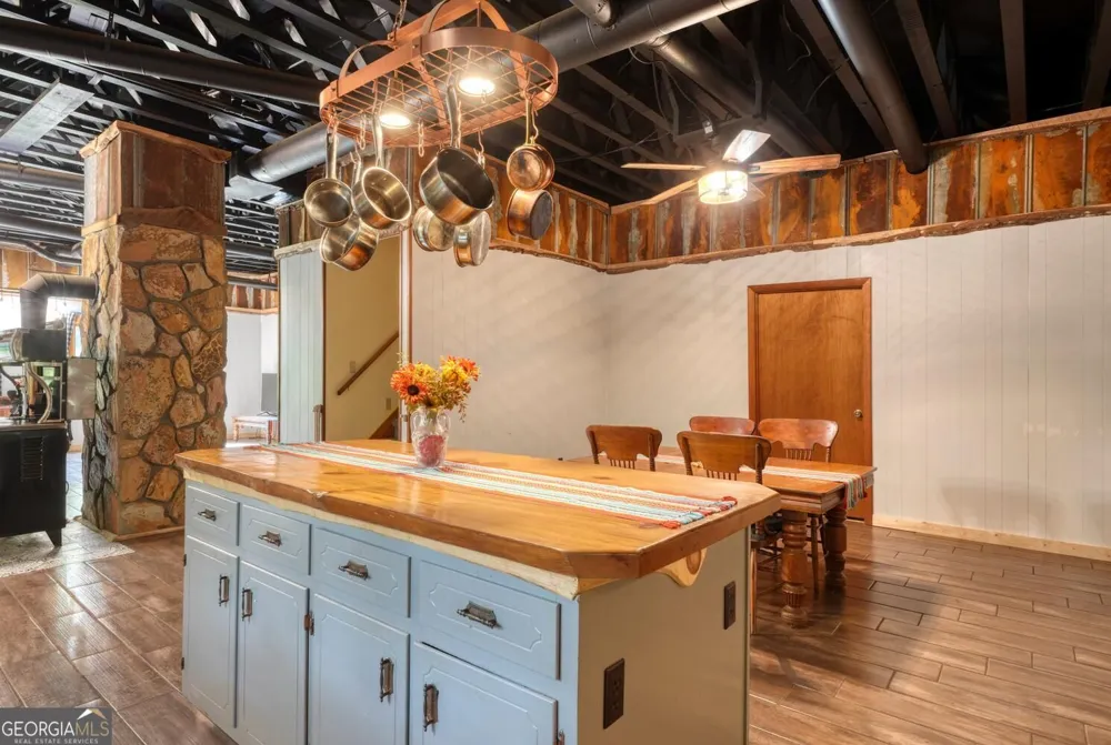 4782 Squirrel Hunting RD Morganton, GA 30560
