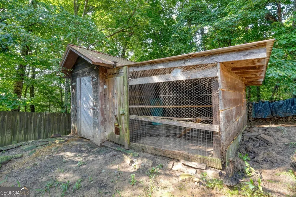 4782 Squirrel Hunting RD Morganton, GA 30560