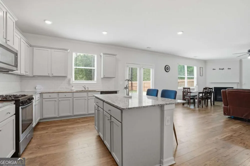 405 Quail PASS Dawsonville, GA 30534