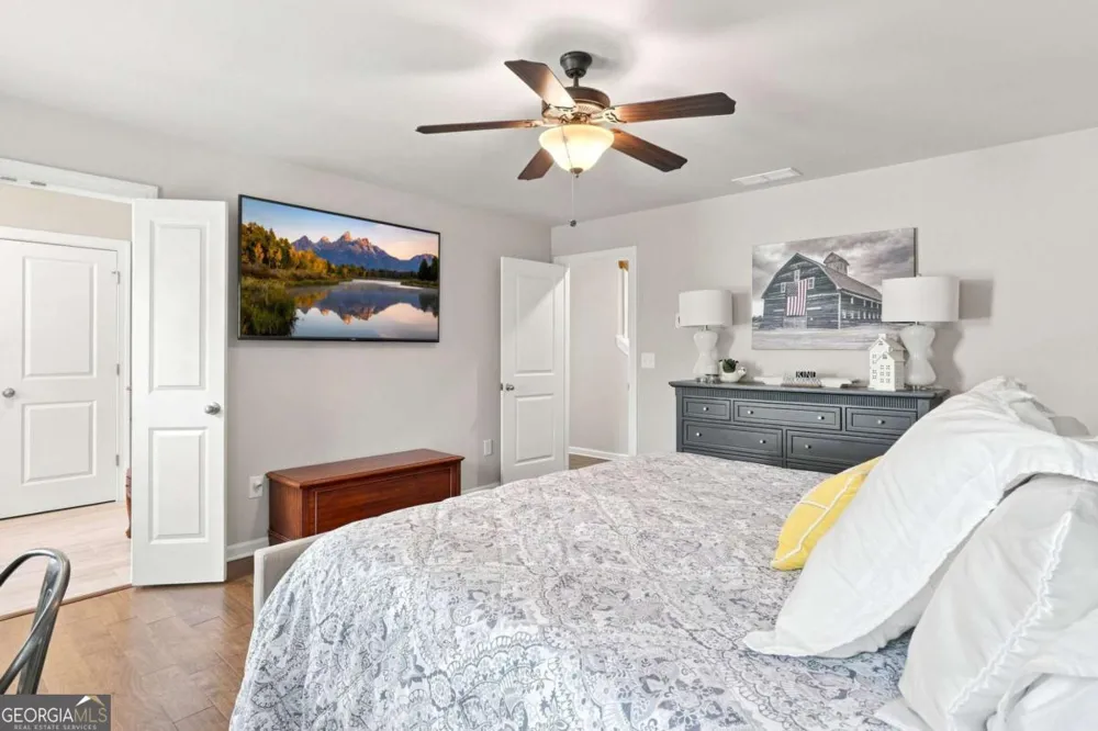 229 Lakeside PL Canton, GA 30114