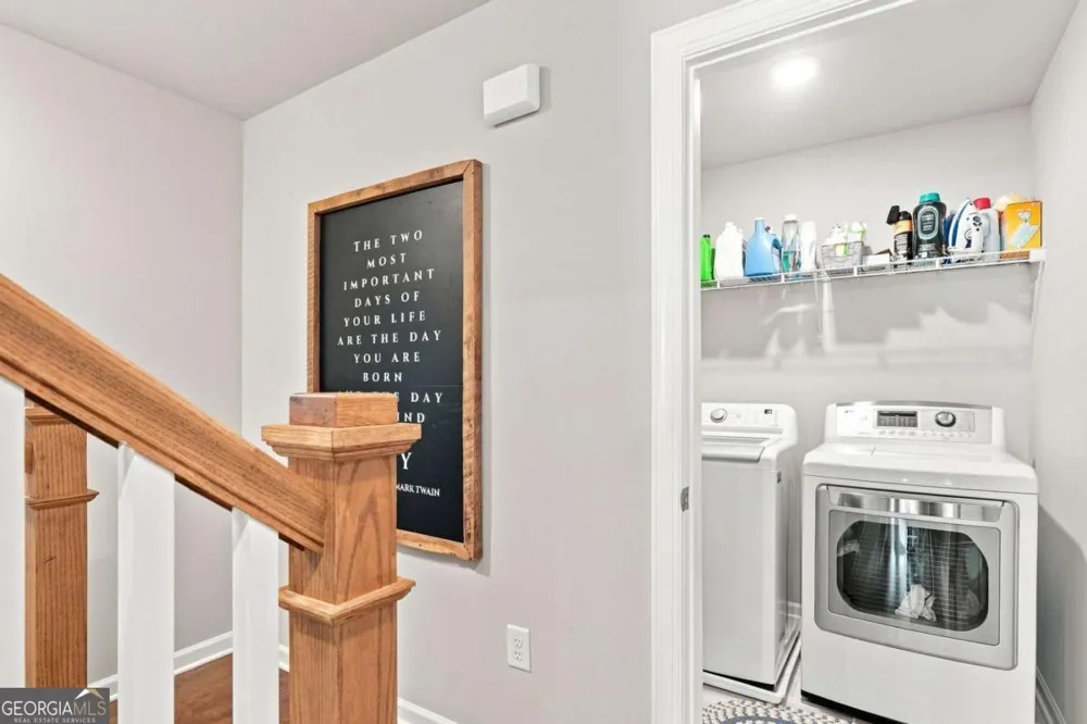 229 Lakeside PL Canton, GA 30114