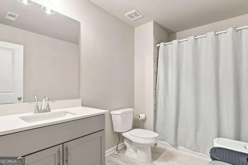 229 Lakeside PL Canton, GA 30114