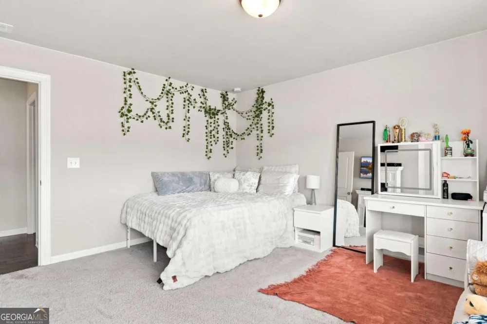 229 Lakeside PL Canton, GA 30114