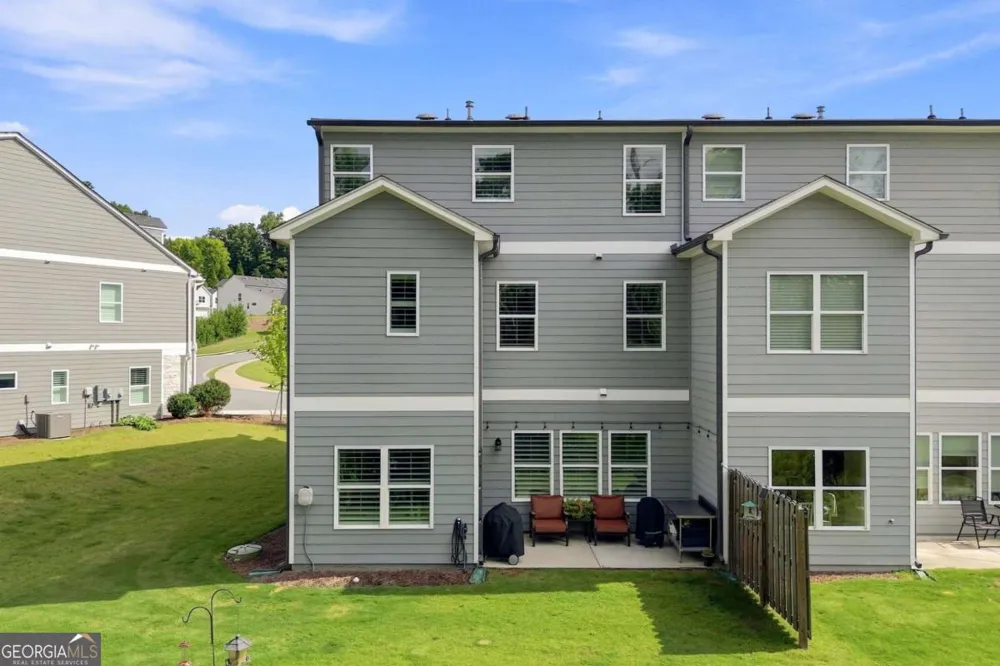 229 Lakeside PL Canton, GA 30114