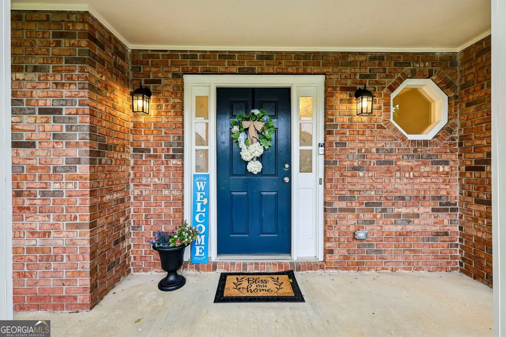 2362 Dover LN Snellville, GA 30078