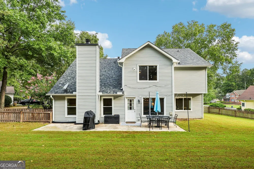 2362 Dover LN Snellville, GA 30078