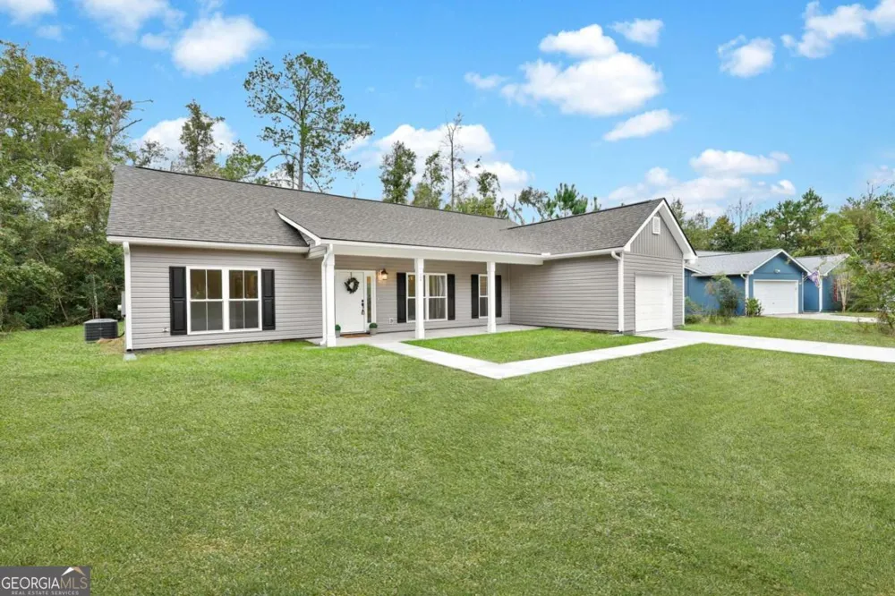 124 Creekwood CIR Kingsland, GA 31548