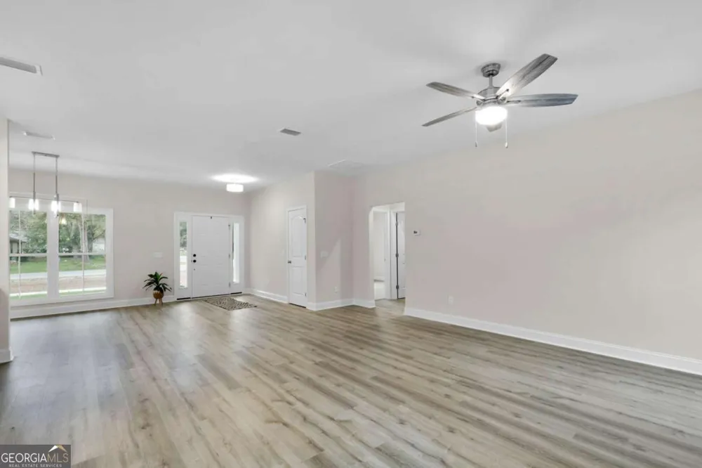 124 Creekwood CIR Kingsland, GA 31548
