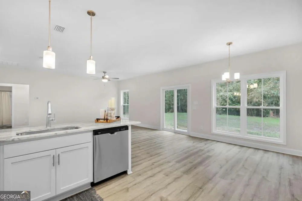 124 Creekwood CIR Kingsland, GA 31548