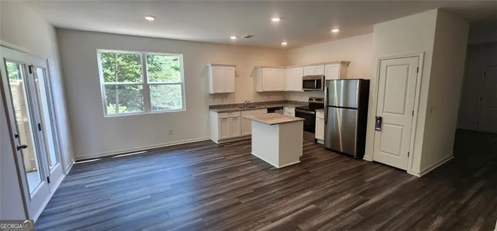 51 Inglenton DR Winder, GA 30680