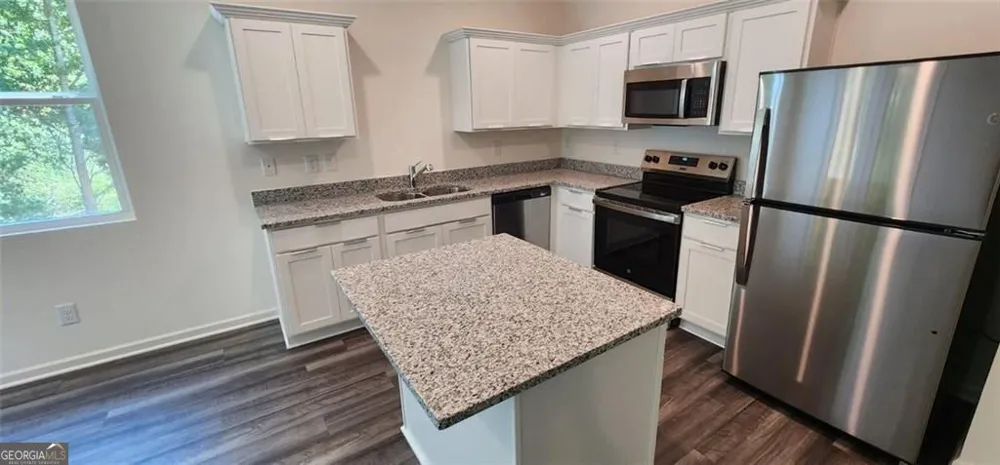 51 Inglenton DR Winder, GA 30680