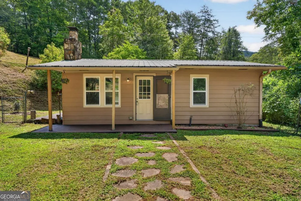 120 Old Hollow RD Blue Ridge, GA 30513