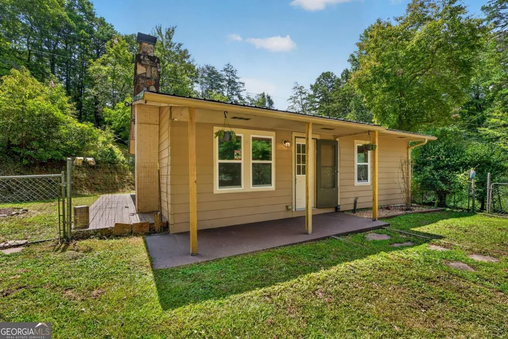 120 Old Hollow RD Blue Ridge, GA 30513