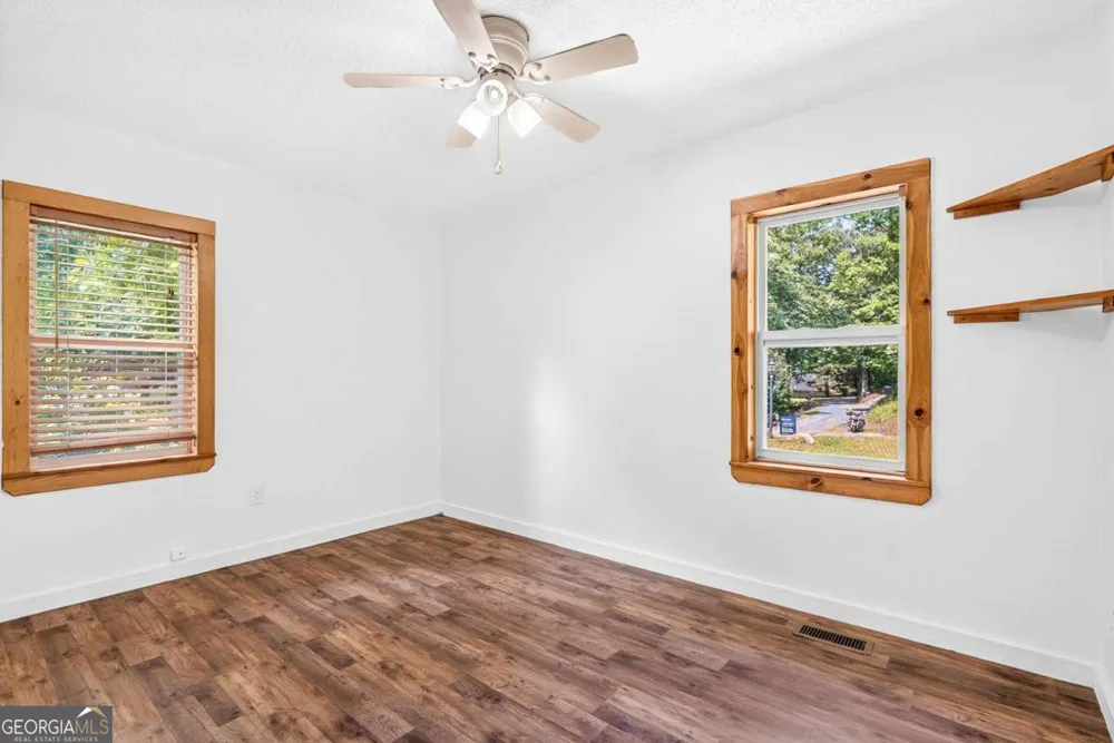 120 Old Hollow RD Blue Ridge, GA 30513