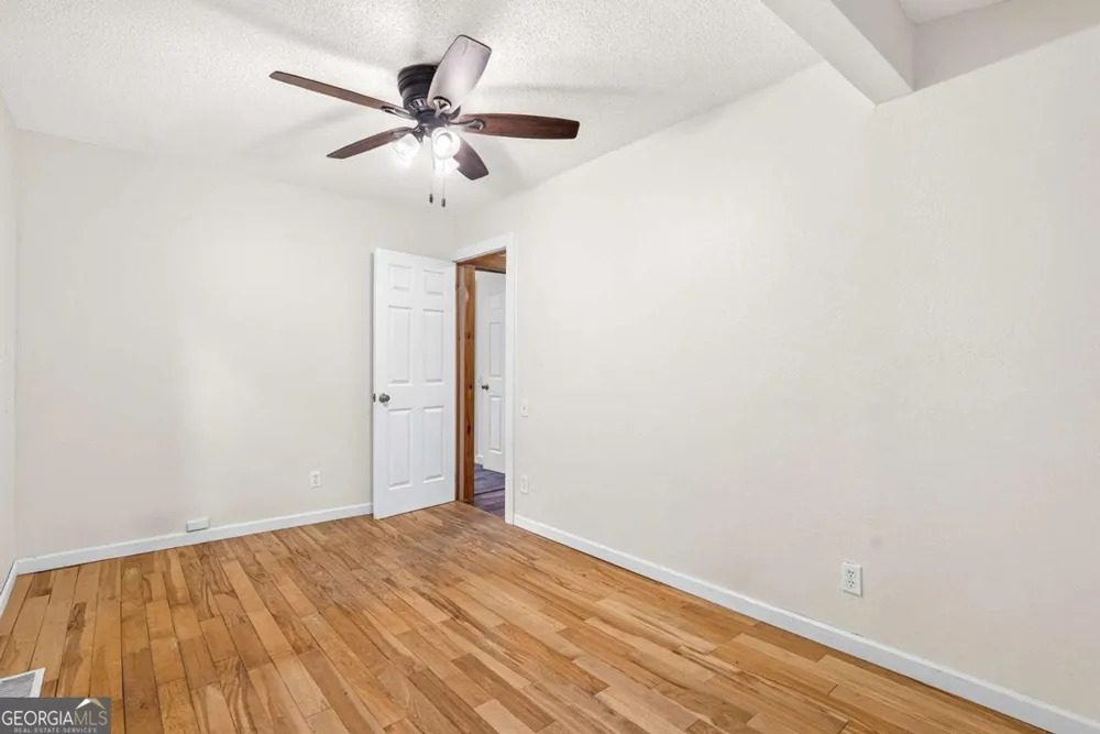 120 Old Hollow RD Blue Ridge, GA 30513