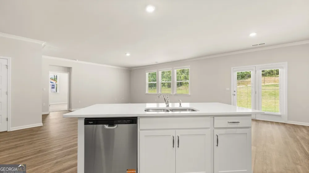 300 Defilippe DR Statham, GA 30666
