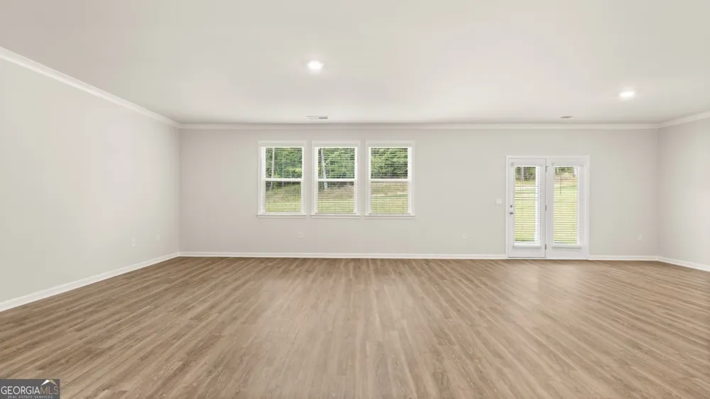 300 Defilippe DR Statham, GA 30666