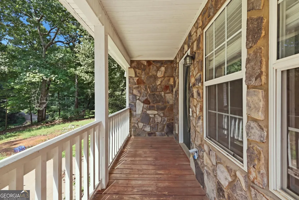 500 Washboard RD Cleveland, GA 30528