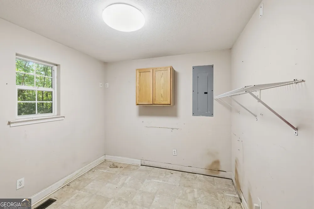 500 Washboard RD Cleveland, GA 30528