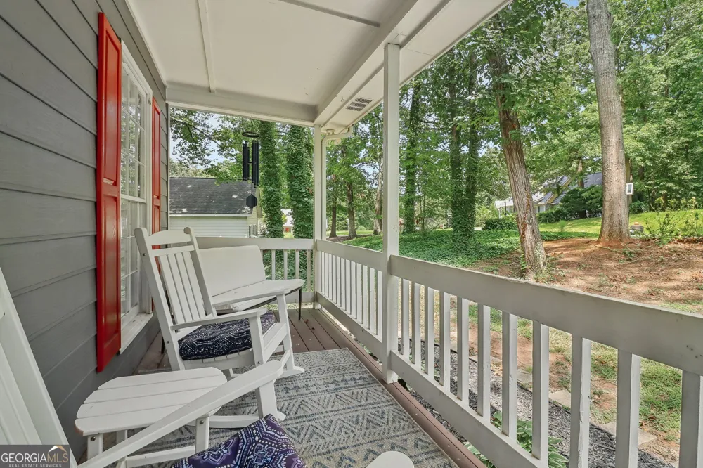1910 Fernwood DR Lawrenceville, GA 30043