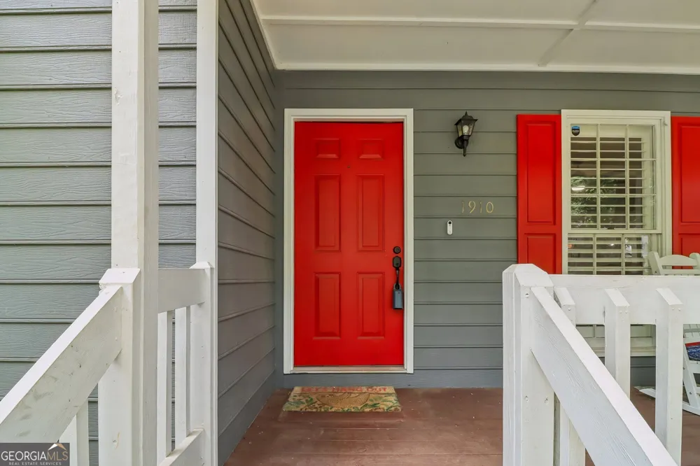 1910 Fernwood DR Lawrenceville, GA 30043