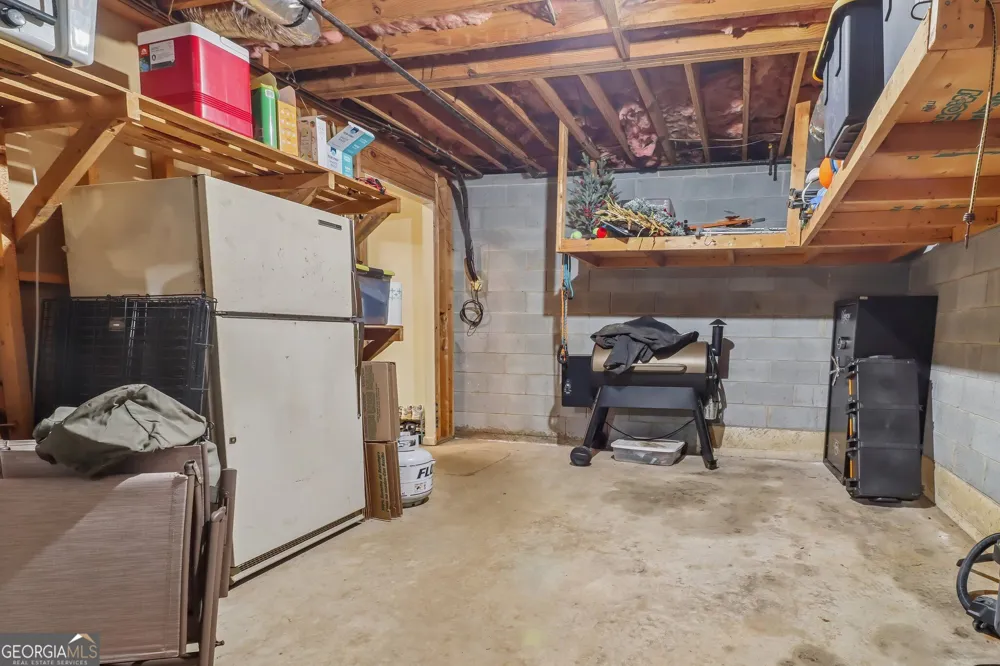 1910 Fernwood DR Lawrenceville, GA 30043