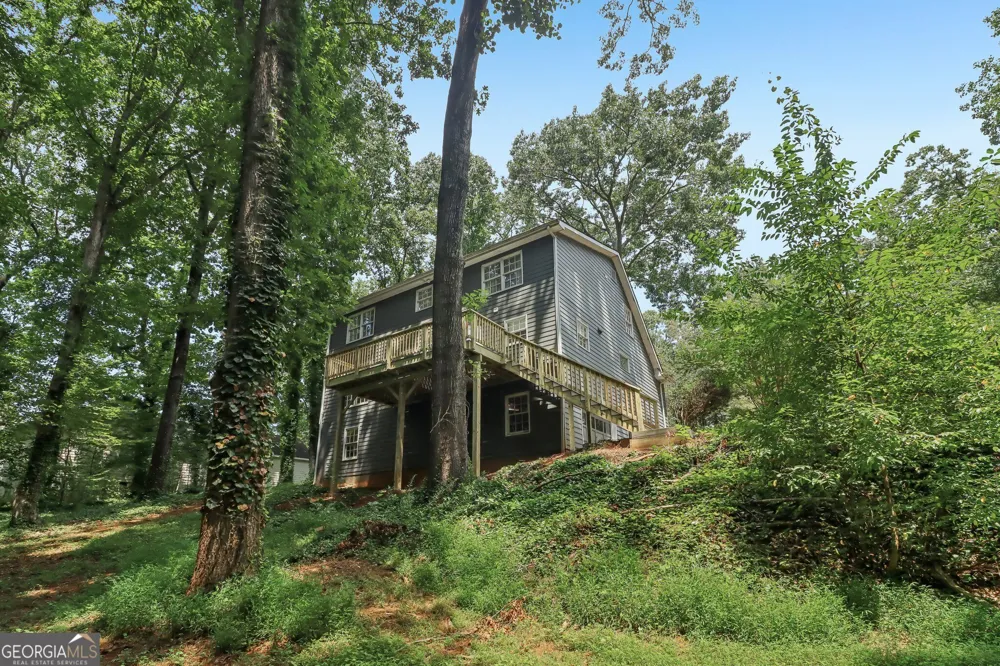 1910 Fernwood DR Lawrenceville, GA 30043