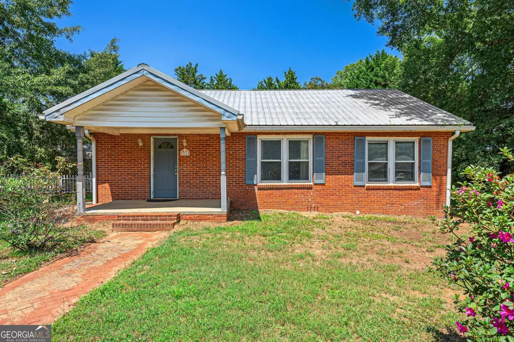 211 Harmony ST Commerce, GA 30529