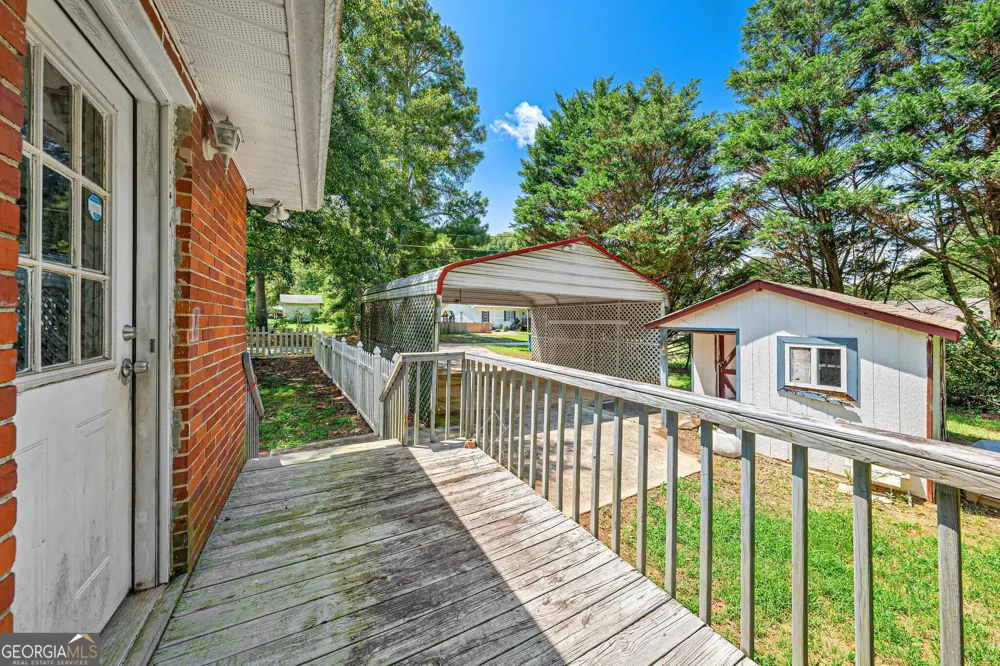211 Harmony ST Commerce, GA 30529