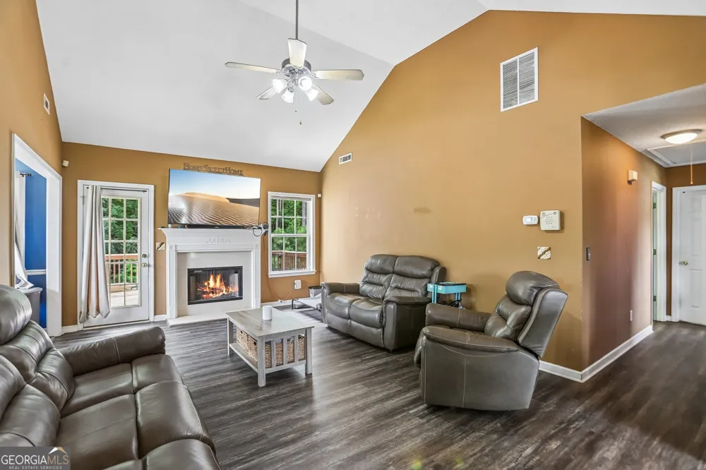 25 Sunset Ridge DR Newnan, GA 30263