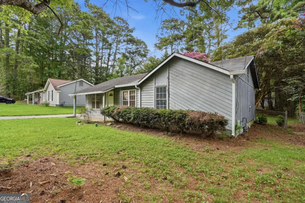 8971 Ashwood DR Riverdale, GA 30274