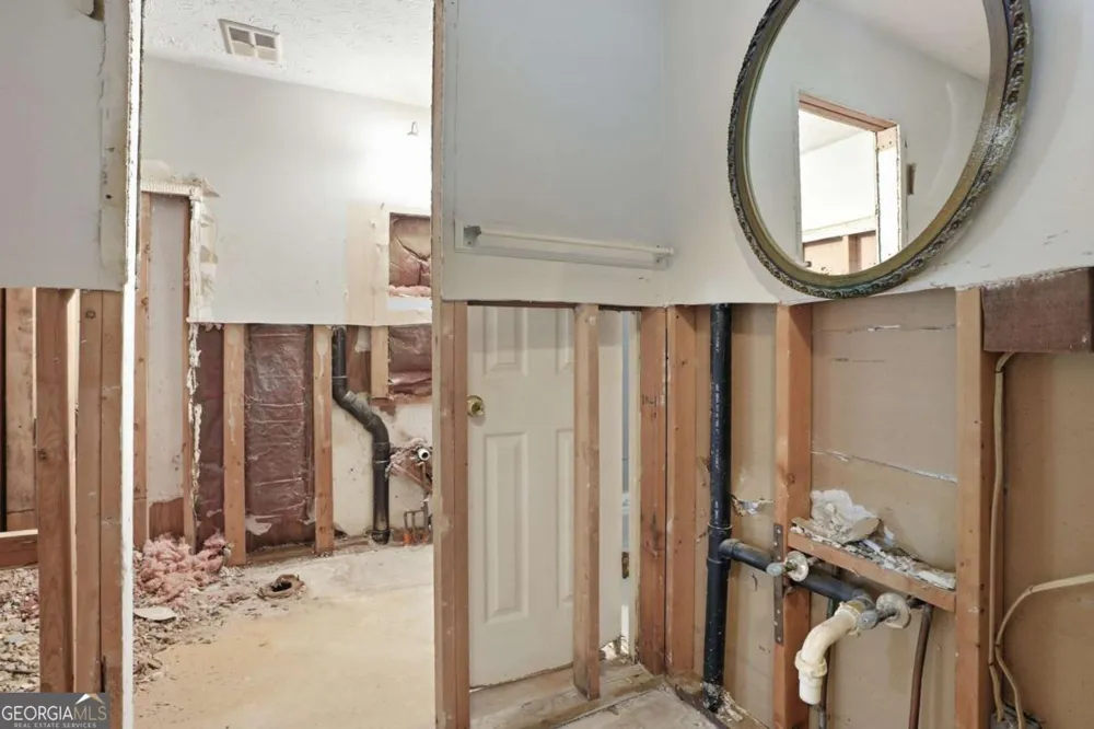 8971 Ashwood DR Riverdale, GA 30274