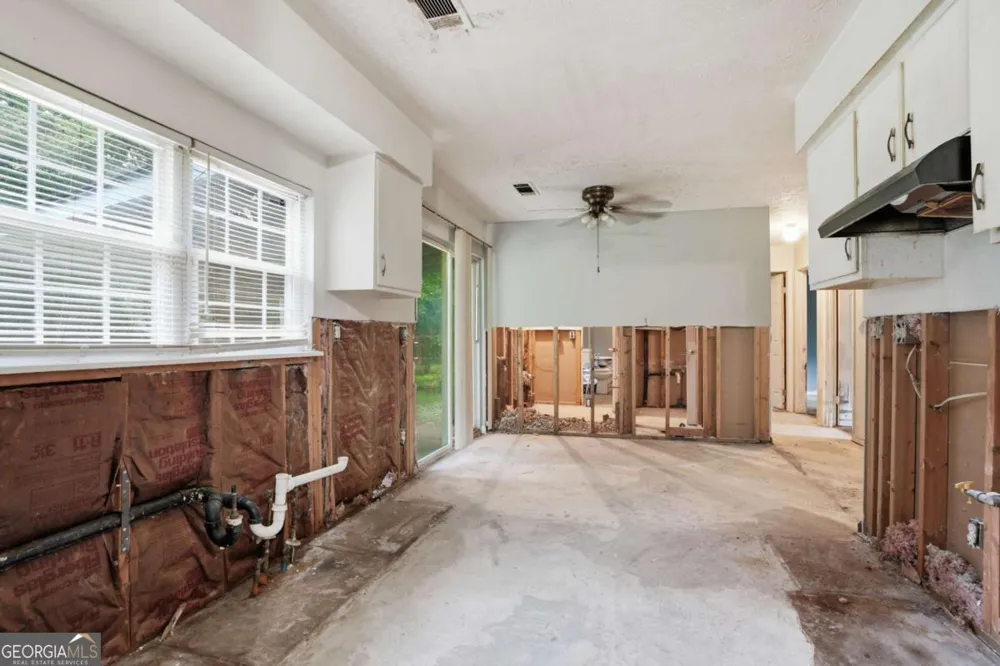 8971 Ashwood DR Riverdale, GA 30274