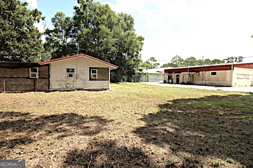 10155 N Main ST Nahunta, GA 31553