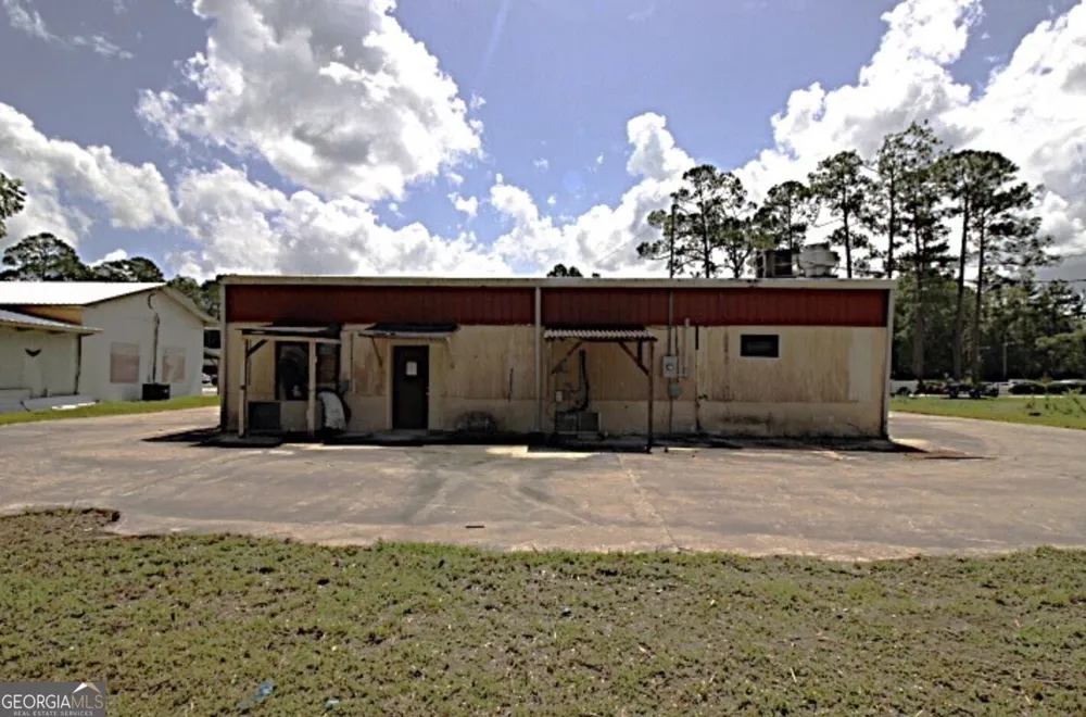 10155 N Main ST Nahunta, GA 31553
