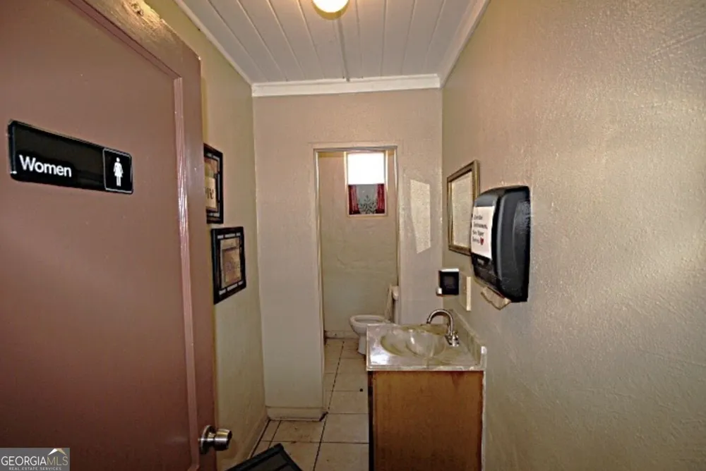 10155 N Main ST Nahunta, GA 31553