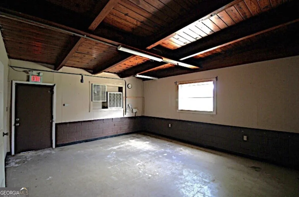 10155 N Main ST Nahunta, GA 31553