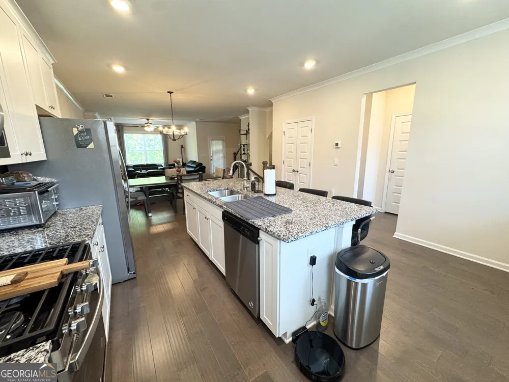 3025 Westpoint CIR Snellville, GA 30078