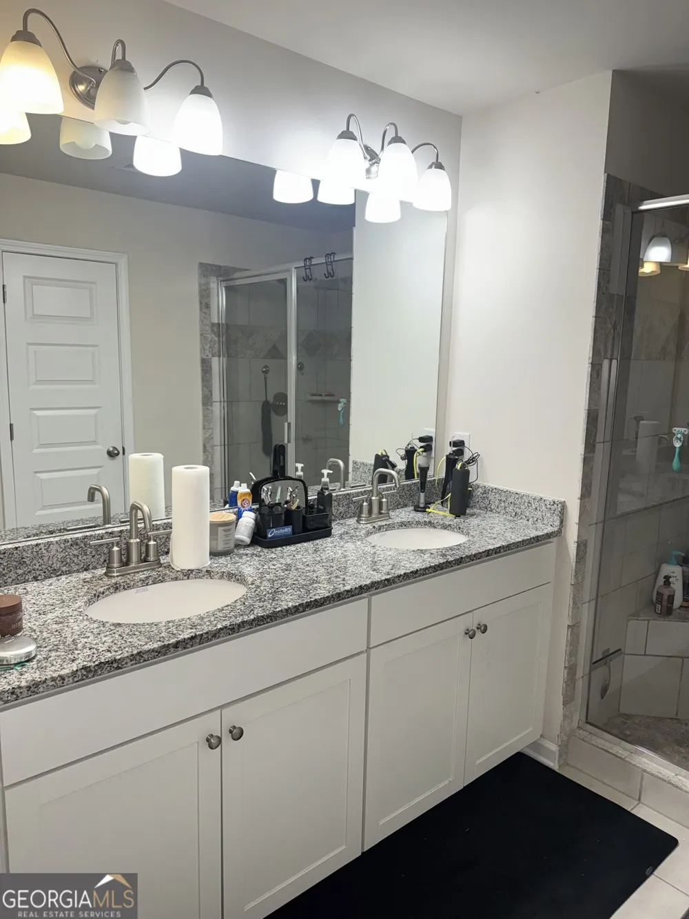 3025 Westpoint CIR Snellville, GA 30078