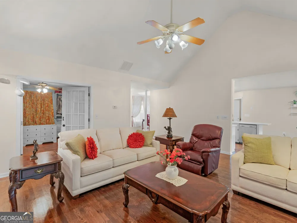 195 Galway BND Tyrone, GA 30290