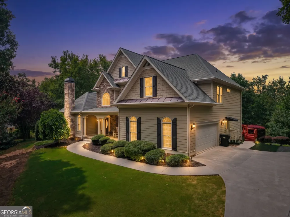 325 N Brooke DR Canton, GA 30115