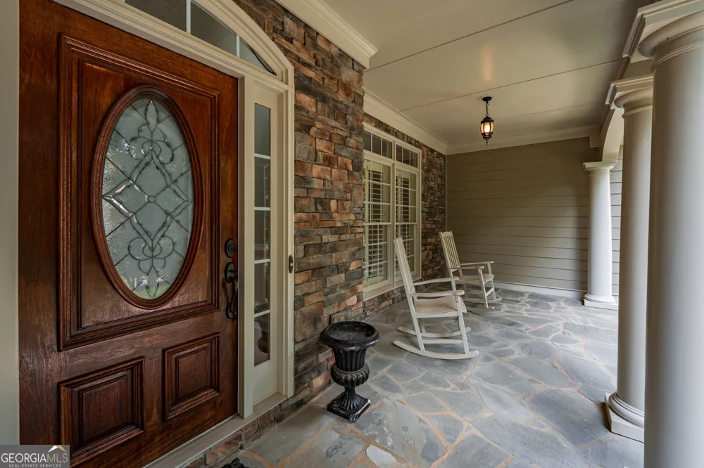 325 N Brooke DR Canton, GA 30115