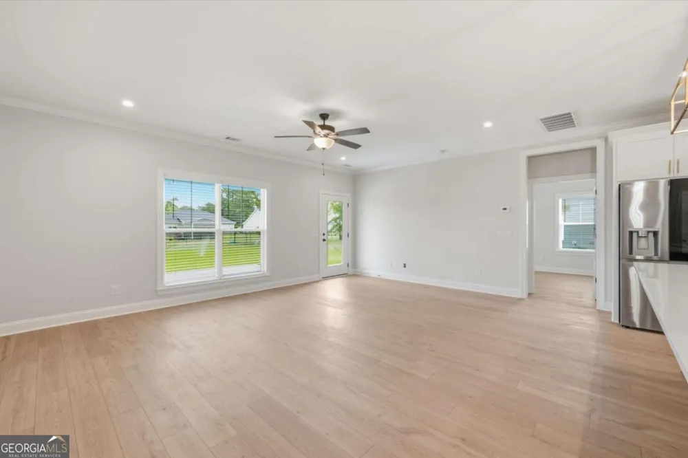 93 Ennis RD Pembroke, GA 31321