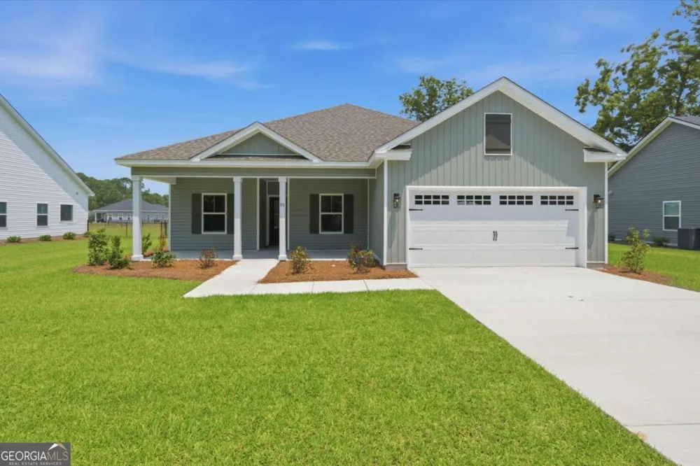 93 Ennis RD Pembroke, GA 31321