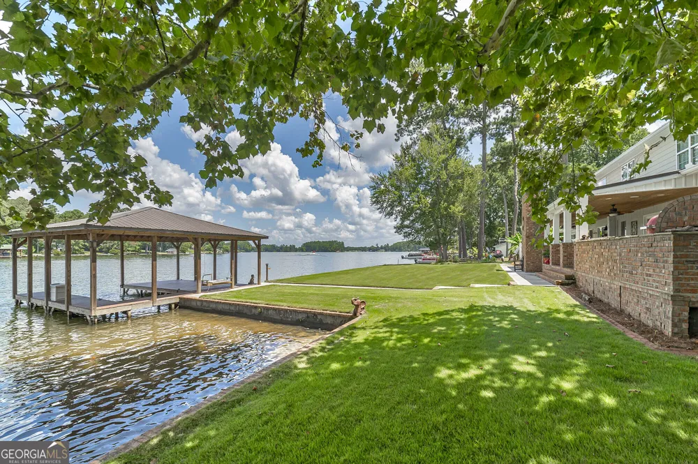 253 Scout Island RD Jackson, GA 30233