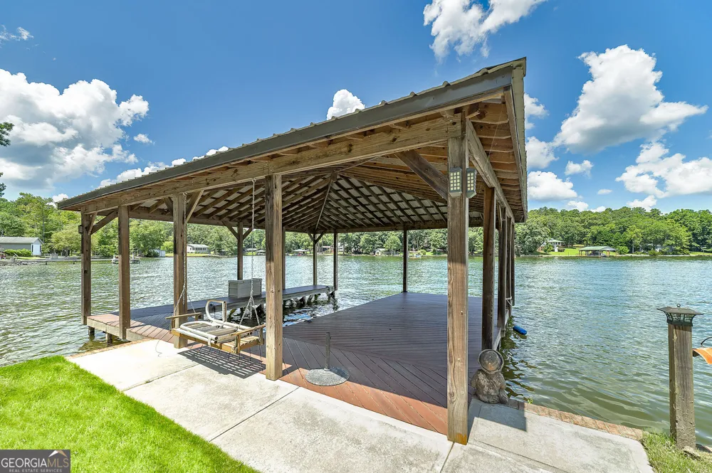 253 Scout Island RD Jackson, GA 30233