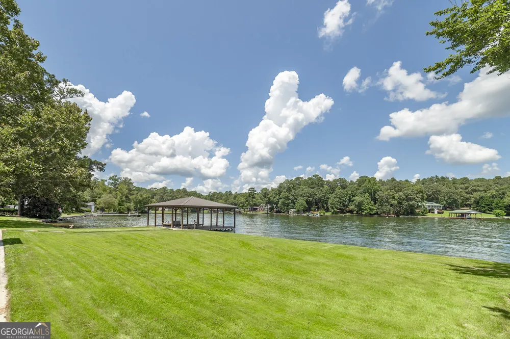 253 Scout Island RD Jackson, GA 30233