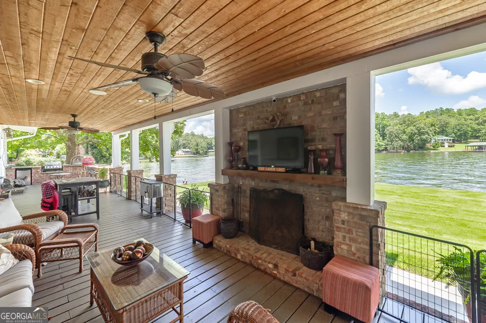 253 Scout Island RD Jackson, GA 30233