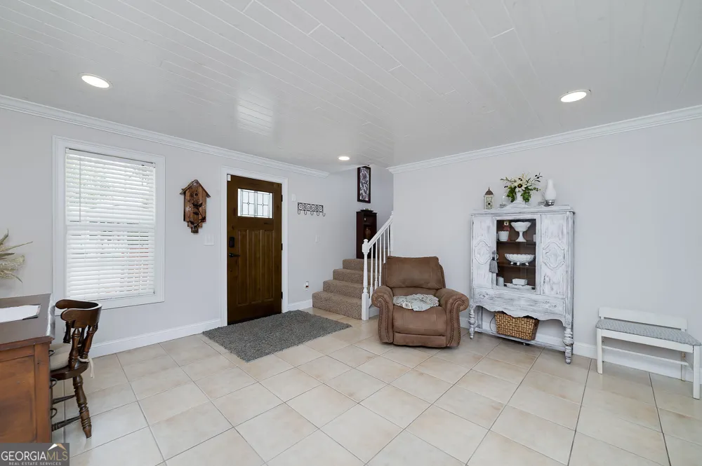 253 Scout Island RD Jackson, GA 30233