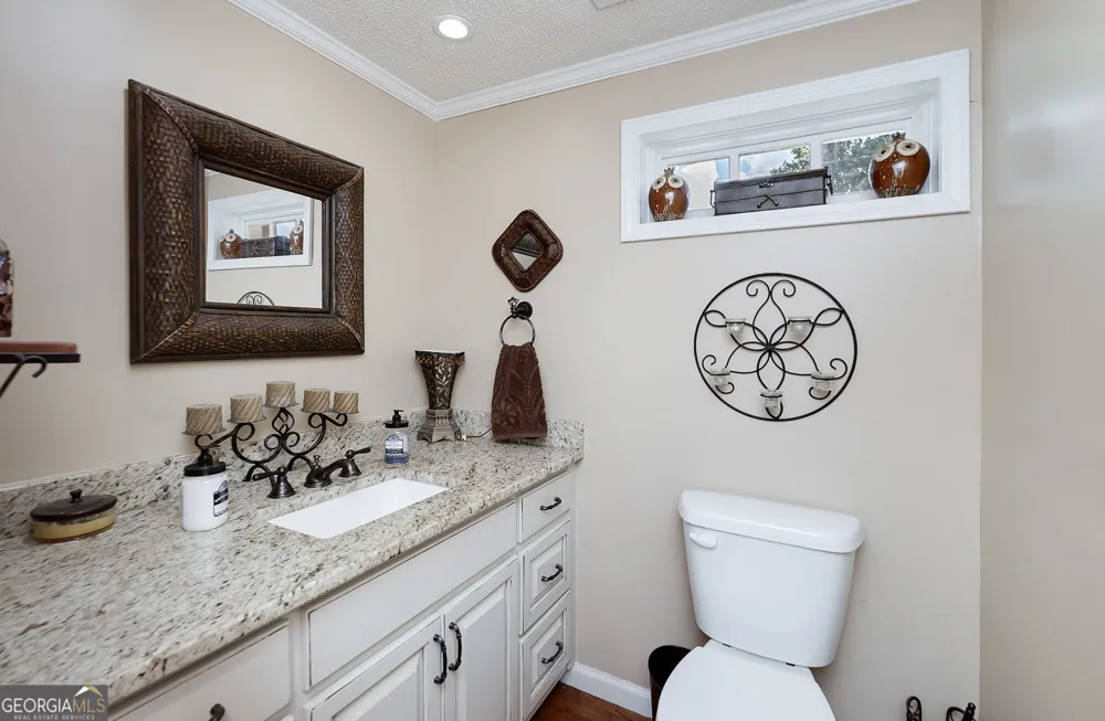 253 Scout Island RD Jackson, GA 30233